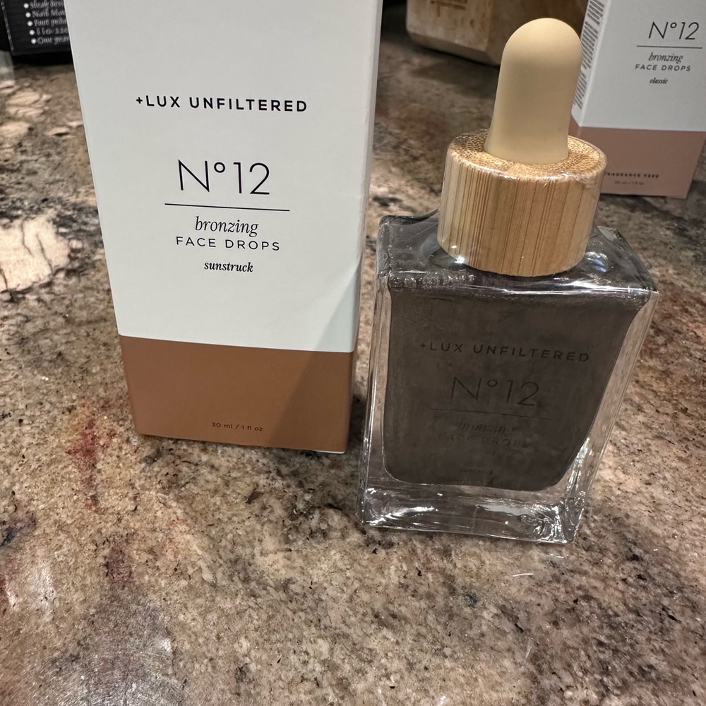 LUX UNFILTERED No.12 Bronzing Face Drops